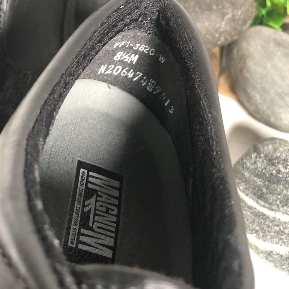 Magnum Women Non Slip Oil Resistant Lace Up Work Shoe Solid Black NWOT New Cond - Picture 9 of 16